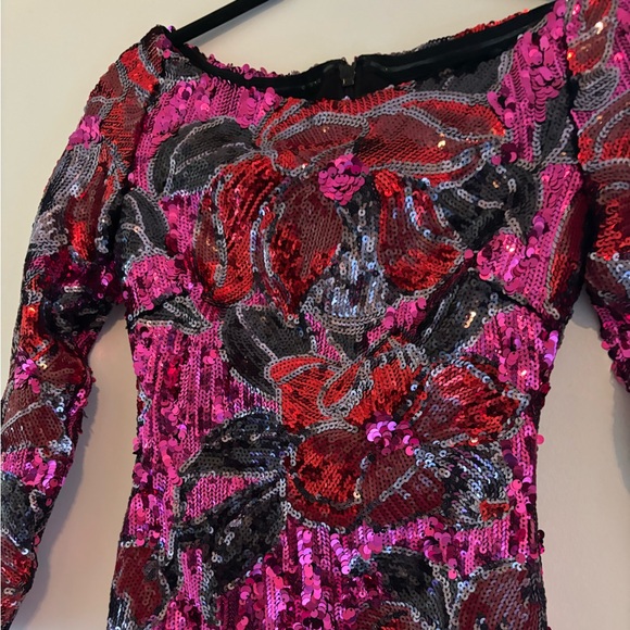 Dress The Population Floral Sequin Dress - Picture 5 of 7